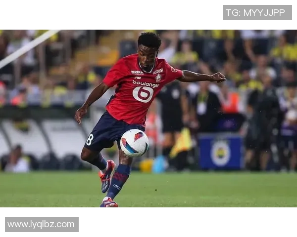 足球巨星光芒耀世 绽放荣耀风采 足球巨星光芒耀世 绽放荣耀风采