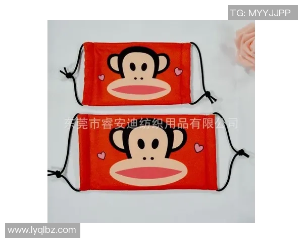 足球明星口罩设计大赏 追踪顶级球员的个性与时尚风采