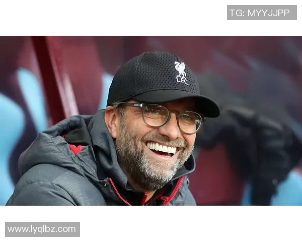 戴白帽的足球球星是谁 盘点曾戴白帽的足球名将及其背后故事