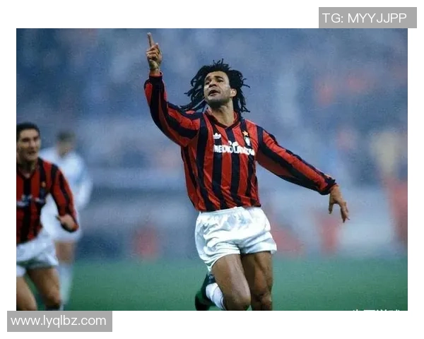 足球场上六边形球星的崛起与足球战术革新之间的深刻关系探讨 足球场上六边形球星的崛起与足球战术革新之间的深刻关系探讨