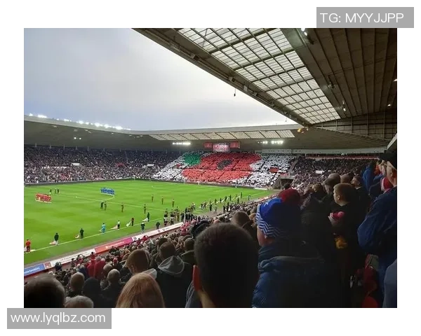 告别绿茵场的传奇足坛英雄们永远铭刻在我们心中 告别绿茵场的传奇足坛英雄们永远铭刻在我们心中